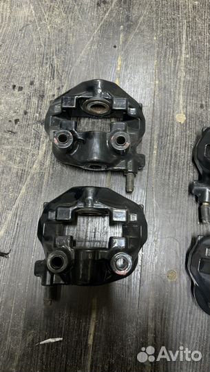 Комплект суппортов Toyota Celsior UCF30