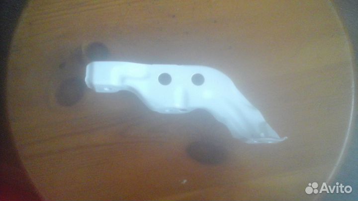 KIA RIO 3 кронштейн крыла и фары