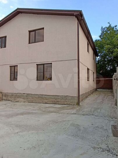 Дом 193 м² на участке 7 сот.