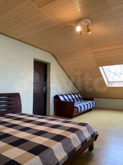 Комната 35 м², 2/2 эт.