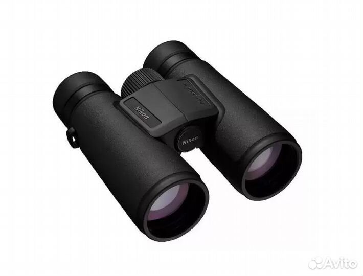 Бинокль Nikon Monarch М5 8х42