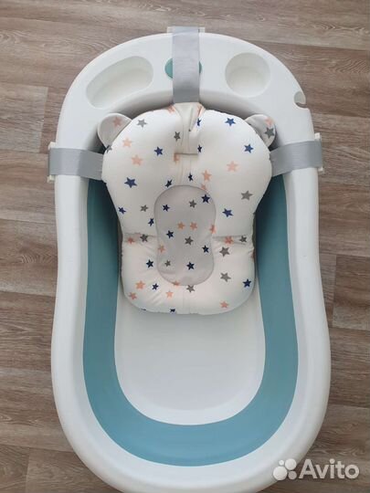 Детская ванночка для купания с термометром