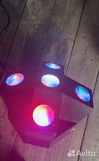 Световой прибор