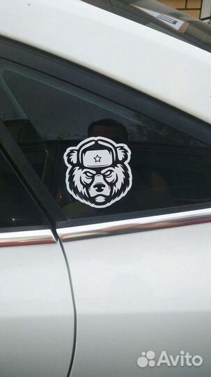 Наклейки на авто, плоттерная резка, трафареты