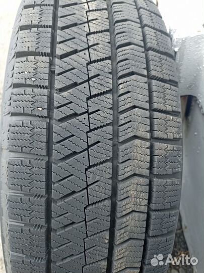 Колеса Bridgestone Blizzak VRX2