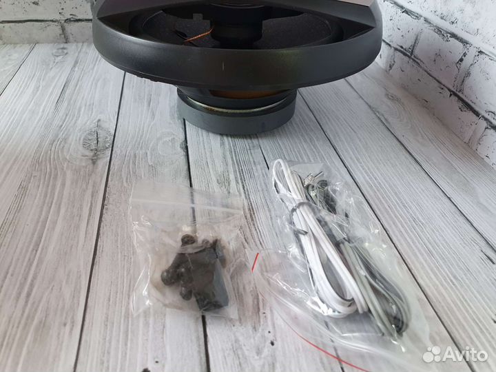 Колонки Pioneer 16 см 350 W