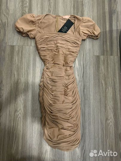 Платье бежевое сетка xs
