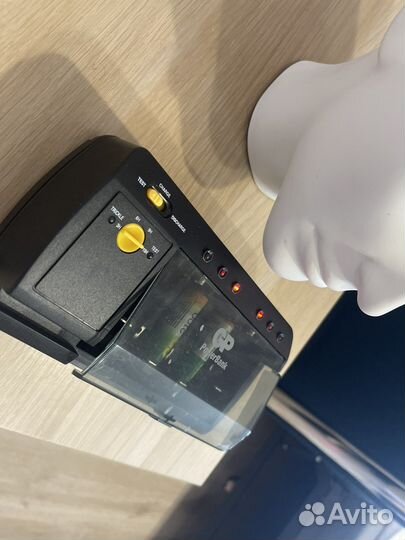 Зарядное устройство для аккумуляторных батареек