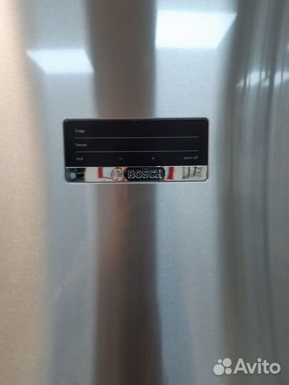 Холодильник с морозильной камерой Bosch KGN39XI27R