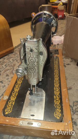 Швейная машинка м-1