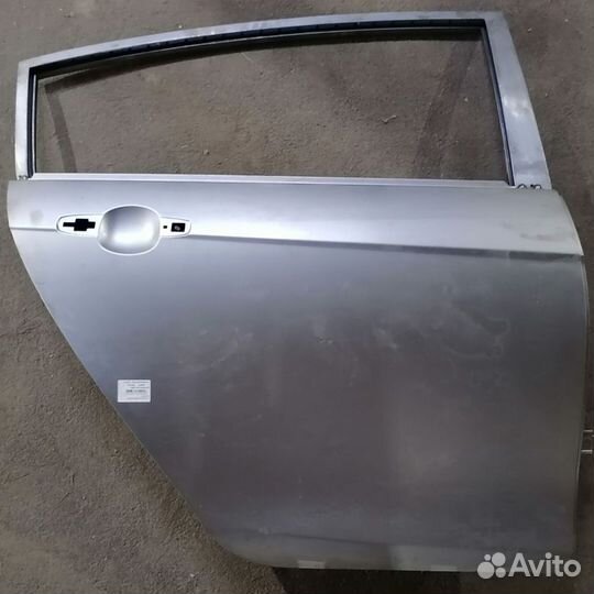 Дверь задняя правая 106200307602 для Emgrand EC7 g