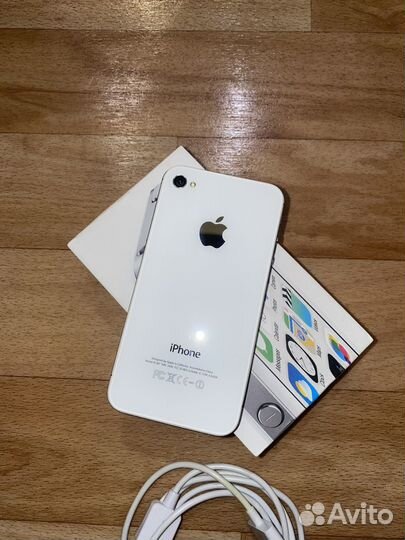 iPhone 4S, 32 ГБ