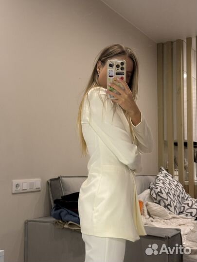 Брючный костюм женский