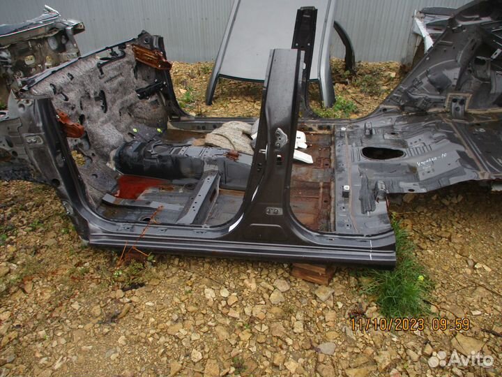 Порог левый Тойота Королла E-150