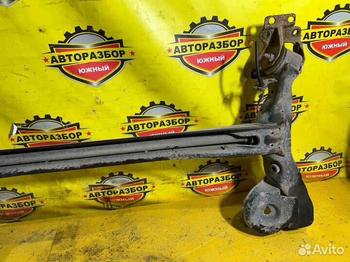 Балка задняя Peugeot Partner II