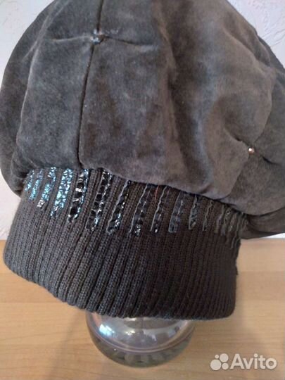 Берет женский
