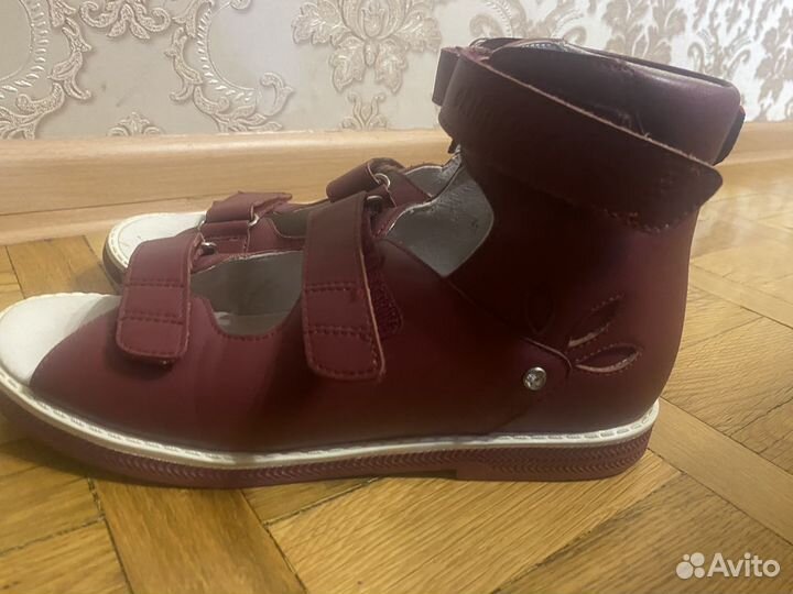 Ортопедические сандалии 37