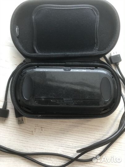 Sony PS Vita прошита (64+4гб)