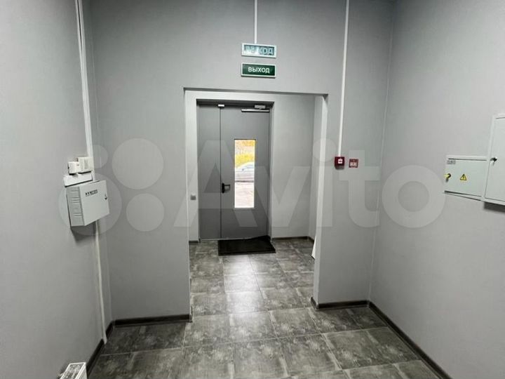 Продам торговое помещение, 69.9 м²