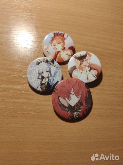 Значки Genshin impact Дилюк, Аяка, Ёимия, Синьора