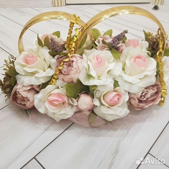 Кольца на свадебную машину