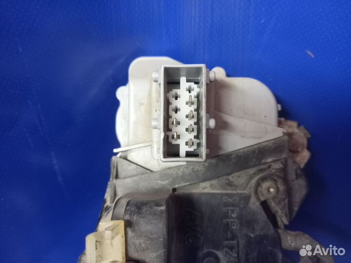 Замок двери передней левой LADA Kalina 1