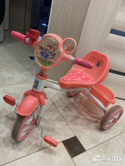 Детский трехколесный велосипед