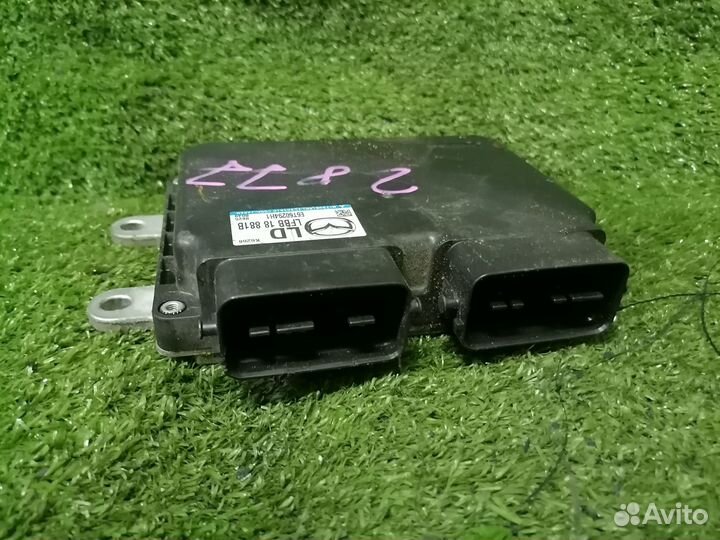 Блок управления двигателем lfbb-18-881B Mazda Axel
