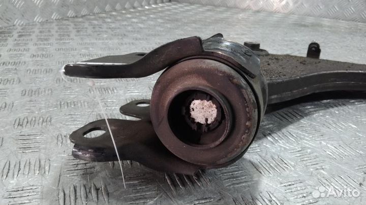 Б/У Б/У Рычаг передний правый Из Японии. 31340127