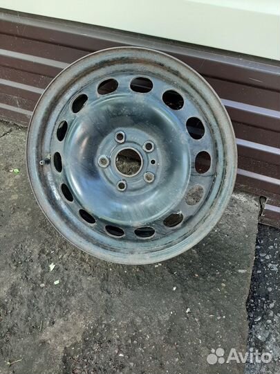 Диск на volkswagen jetta r16 оригинал