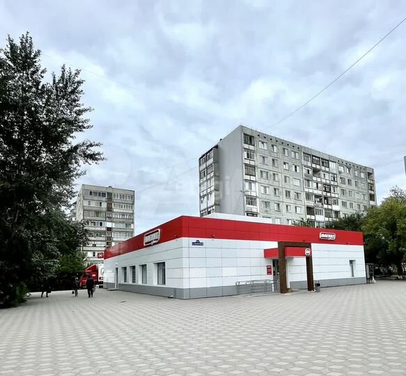 Продам торговое помещение, 421 м²