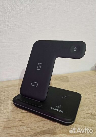 Беспроводная зарядка 3 в 1