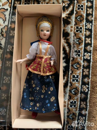 Кукла керамическая