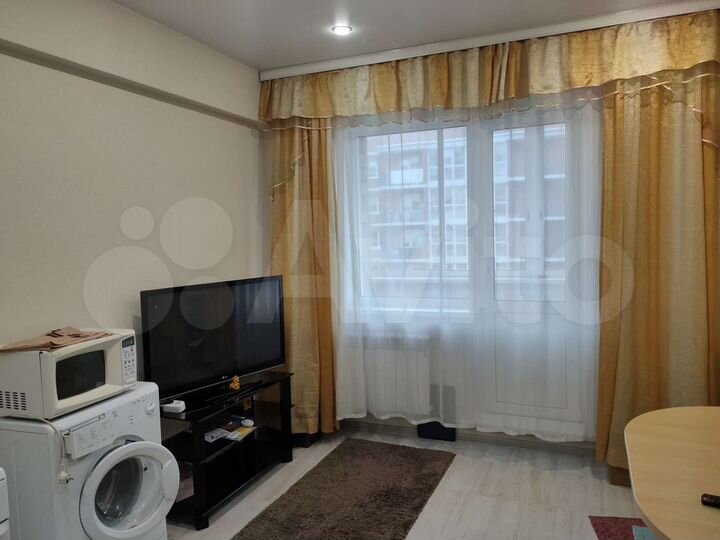 2-к. квартира, 64 м², 4/9 эт.