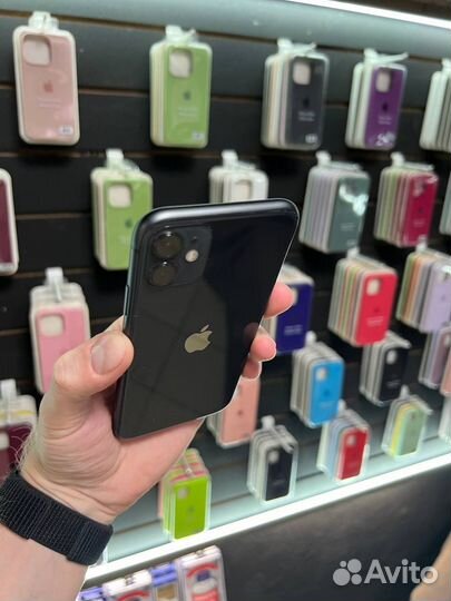 iPhone 11, 128 ГБ