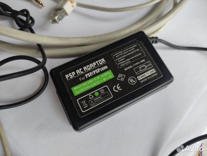 Зарядки, провода, переходники, кабели Apple