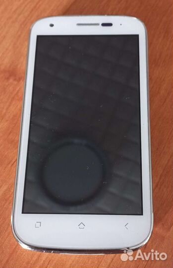 Телефон Fly IQ 443