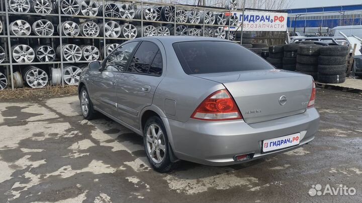 Расходомер воздуха (массметр) Nissan Almera Classi