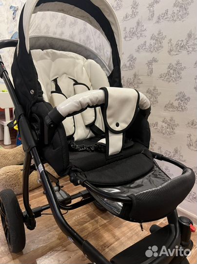 Прогулочная коляска 2в1