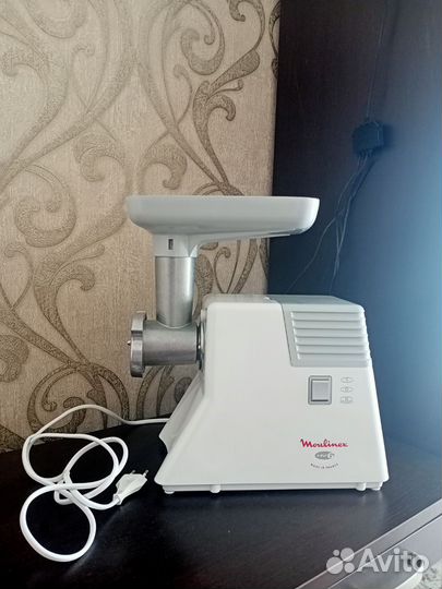 Мясорубка электрическая moulinex