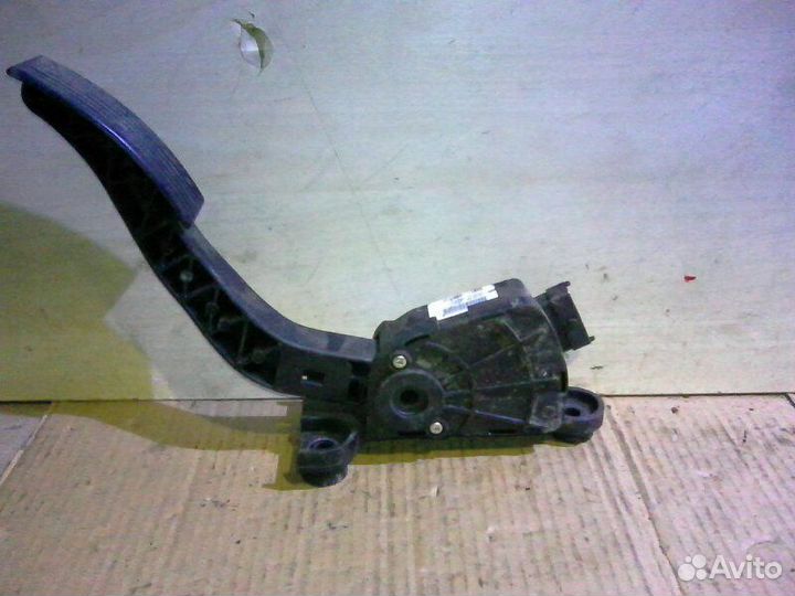 Педаль газа Hyundai Solaris 1 2010-2015