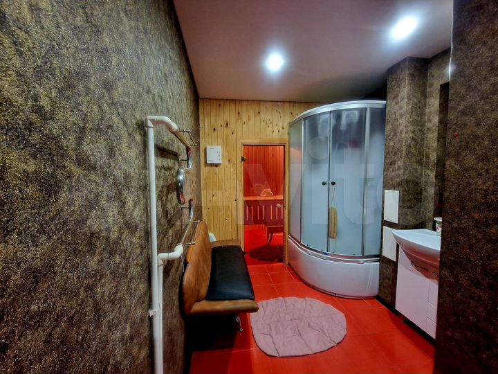 3-к. квартира, 76,8 м², 2/5 эт.