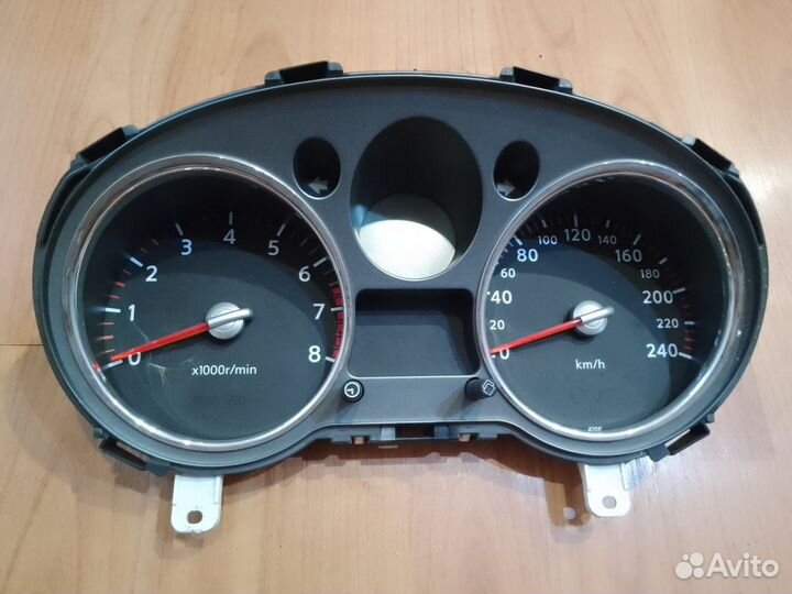 Щиток приборов (приборная панель) Nissan X-Trail