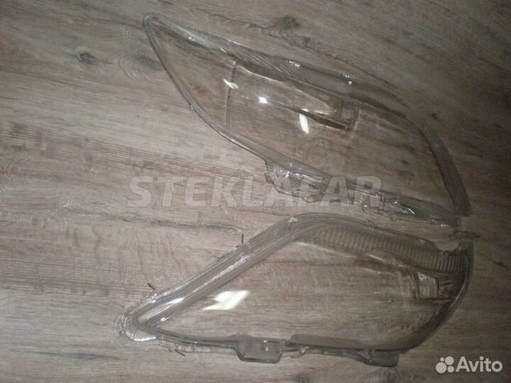 Стекло фары Toyota Camry 40 (2009-2011) рестайлин