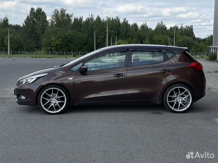 Kia Ceed 1.6 AT, 2012, 133 700 км