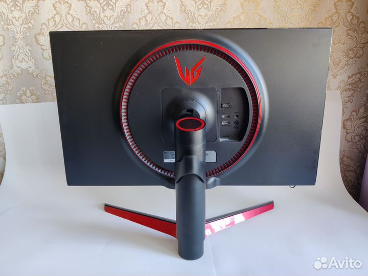 Монитор LG Ultragear 27GL83A-B 1440p 144Hz 1ms