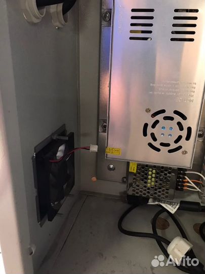 Шкаф для периферийного оборудования пк