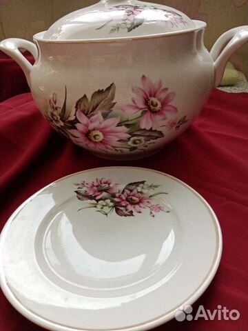 Столовый сервис с супницей