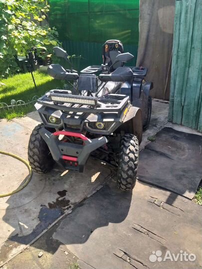 Продаю квадроцикл Avantis Hunter 200