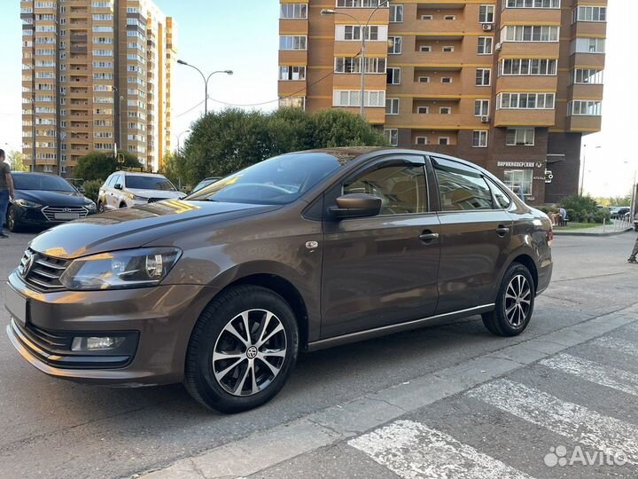 Volkswagen Polo 1.6 AT, 2015, 125 000 км